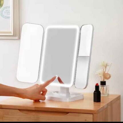 NOVO! LED ogledalo za smikanje – ogledalo za sminkanje knjiga